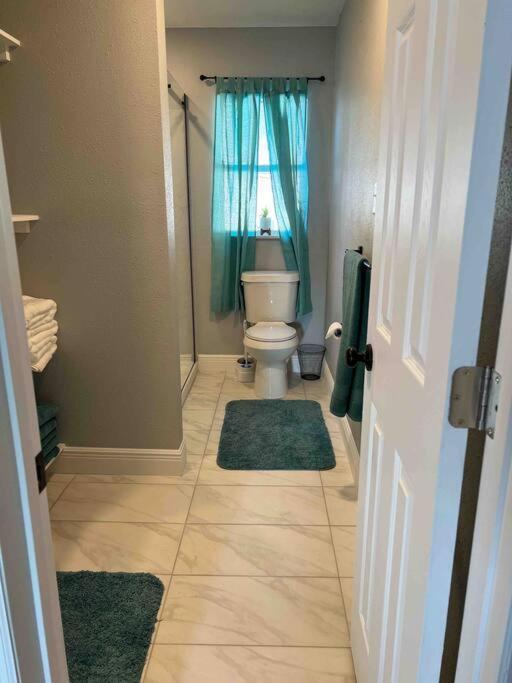 クリスタルリバー House Of Manatees-Entire House With Yard, Fire Pit, Dog Friendlyヴィラ エクステリア 写真